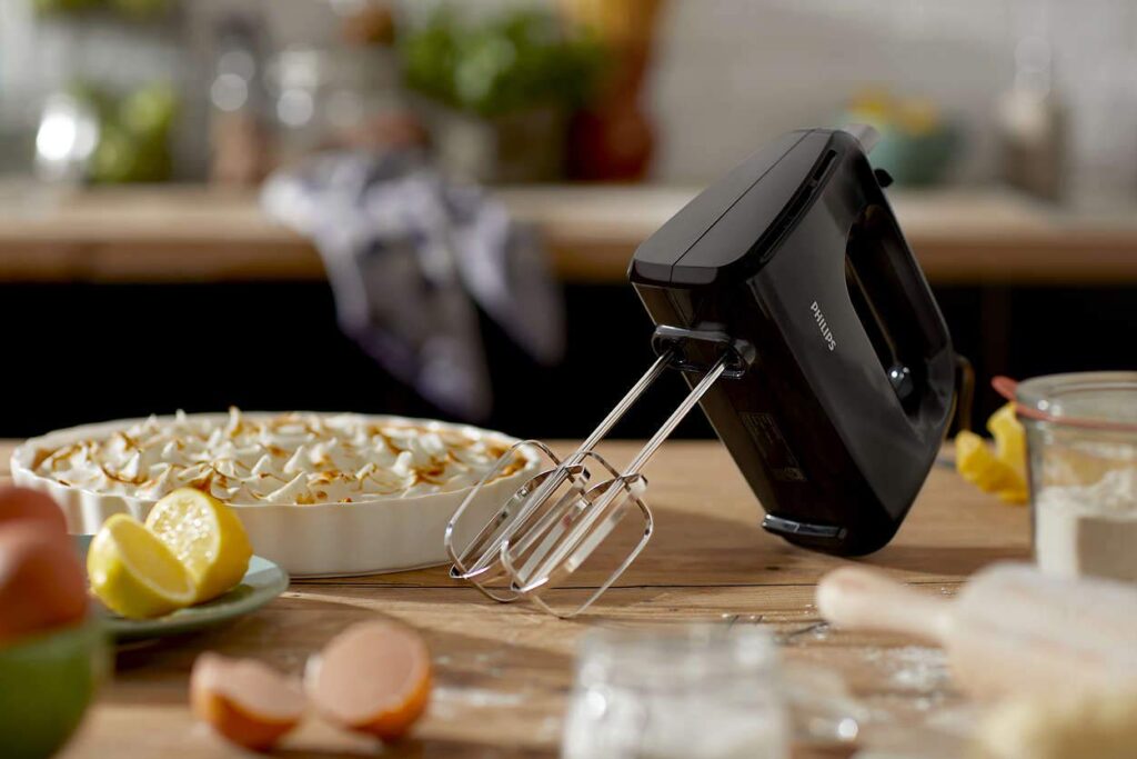 Philips HR3705/10 300-Watt Hand Mixer Review 3 Philips HR3705:10 Hand Mixer, Blender review